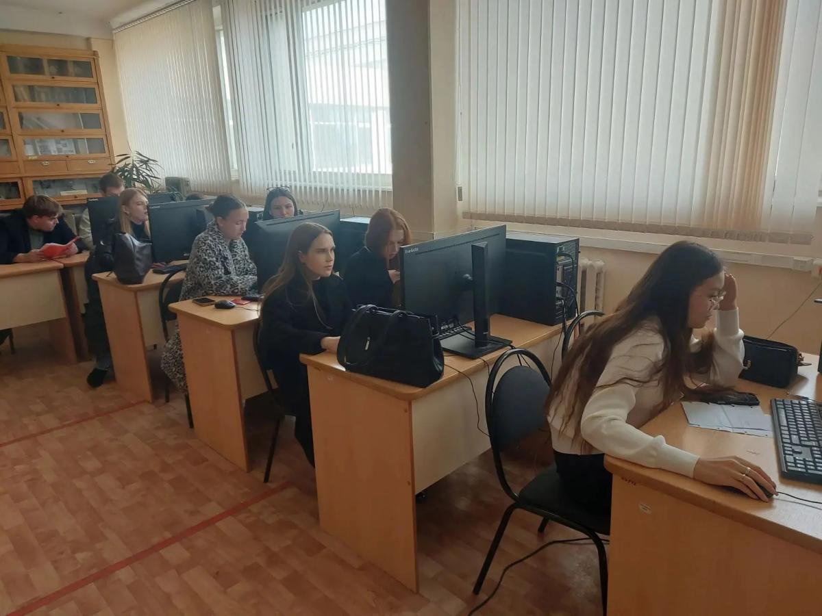Посещение библиотечного комплекса Вавиловского университета Фото 4