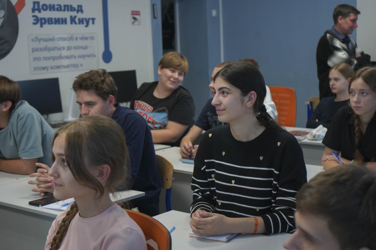 В «Галактике64» завершилась профильная смена Вавиловского университета по пищевой гигиене Фото 2 В «Галактике64» завершилась профильная смена Вавиловского университета по пищевой гигиене Фото 2