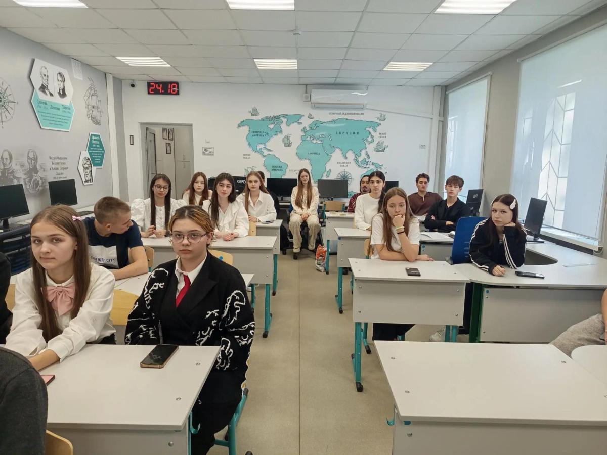 В «Галактике64» завершилась профильная смена Вавиловского университета по пищевой гигиене Фото 7 В «Галактике64» завершилась профильная смена Вавиловского университета по пищевой гигиене Фото 7