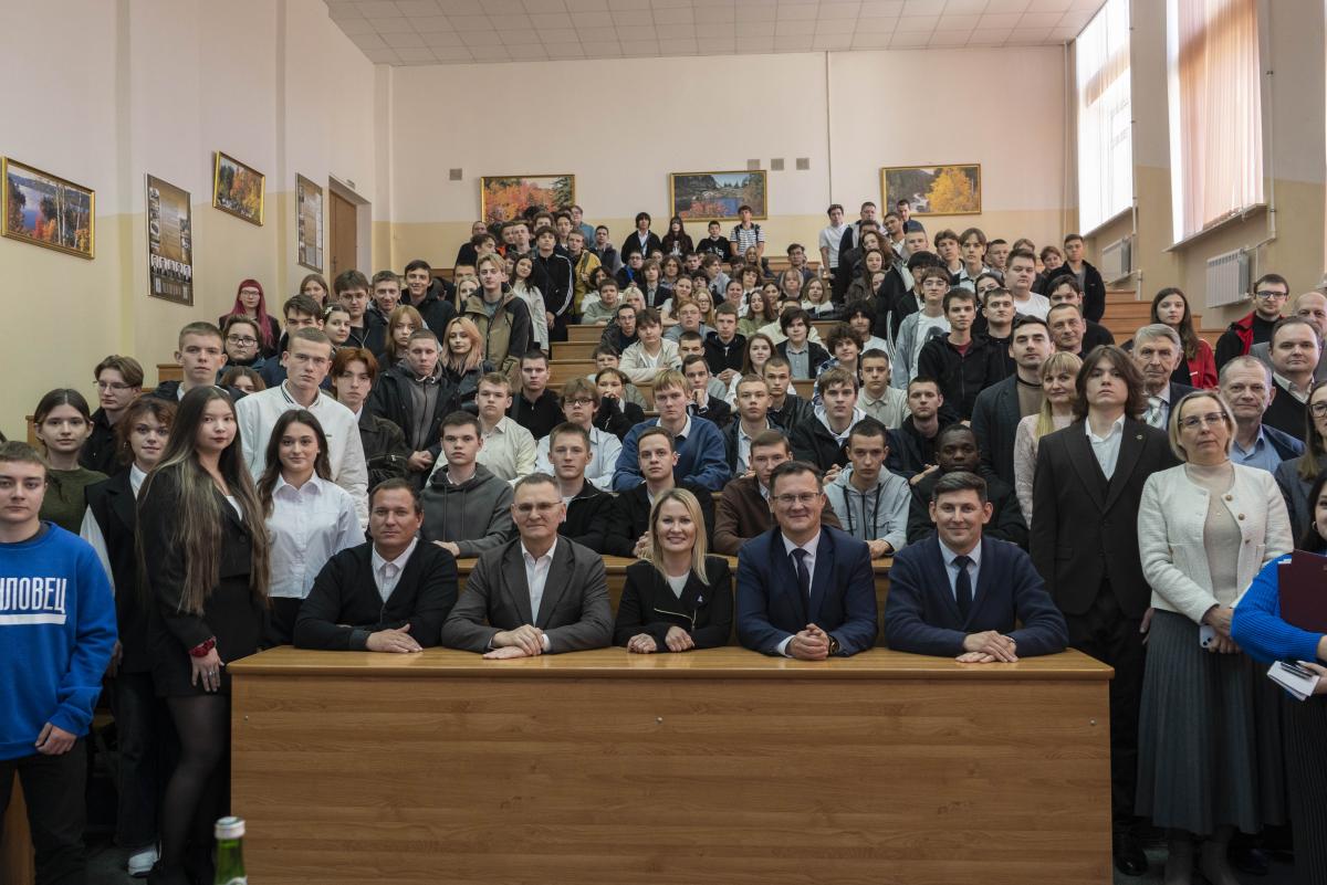 Вавиловский университет и ПАО «КАМАЗ» подписали соглашение о сотрудничестве Фото 7 Вавиловский университет и ПАО «КАМАЗ» подписали соглашение о сотрудничестве Фото 7