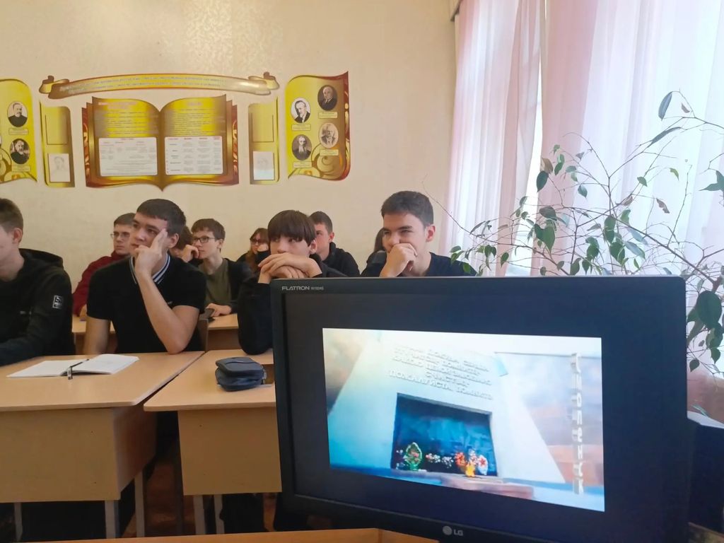 К 97-летию Пугачевского гидромелиоративного техникума имени В. И. Чапаева: в памяти — история, в сердце — традиции Фото 1 К 97-летию Пугачевского гидромелиоративного техникума имени В. И. Чапаева: в памяти — история, в сердце — традиции Фото 1