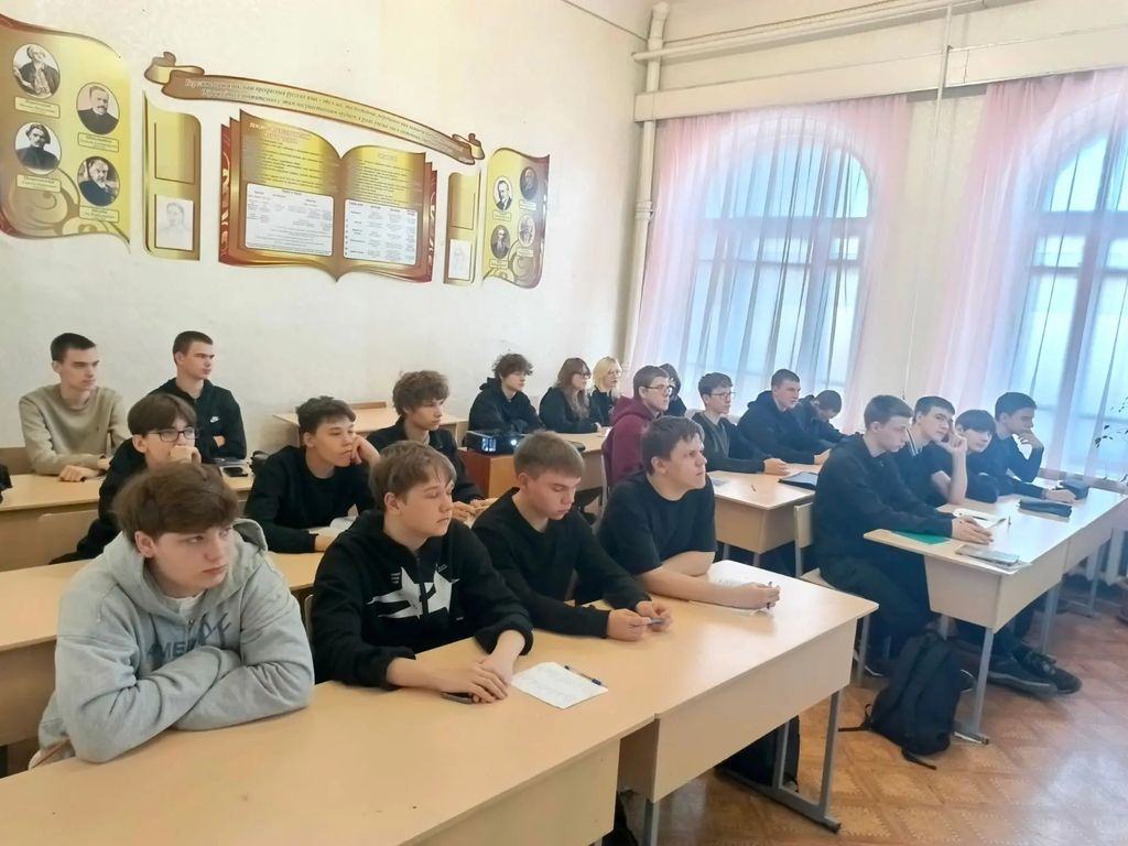 К 97-летию Пугачевского гидромелиоративного техникума имени В. И. Чапаева: в памяти — история, в сердце — традиции Фото 3 К 97-летию Пугачевского гидромелиоративного техникума имени В. И. Чапаева: в памяти — история, в сердце — традиции Фото 3