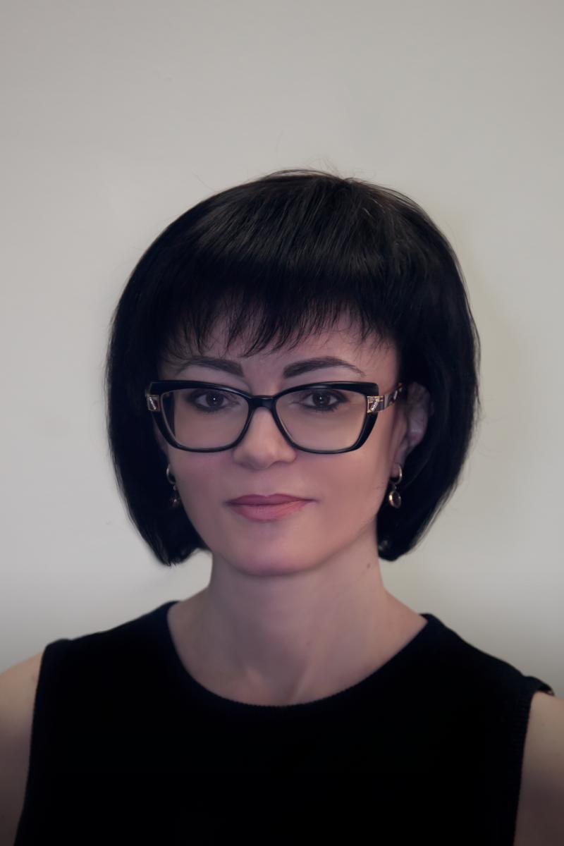 Дудникова Елена Борисовна - профессор, доктор социологических наук Дудникова Елена Борисовна - профессор, доктор социологических наук